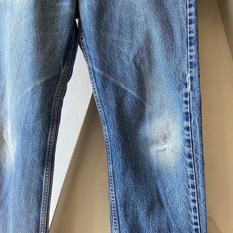 90's Levi’s 505 - 34” x 30”