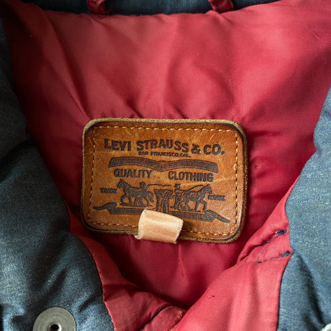 80's Levi’s Down Vest - Medium