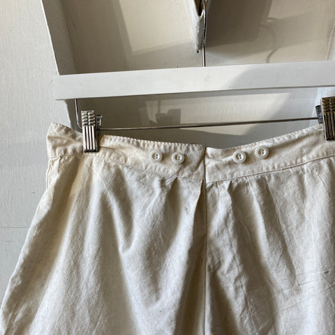40’s Linen Shorts - 29 x 5.5
