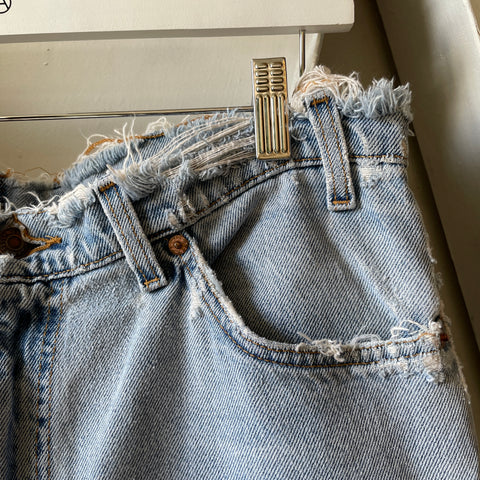 90’s Thrashed Levi’s 515 - 33.5” x 27.5”