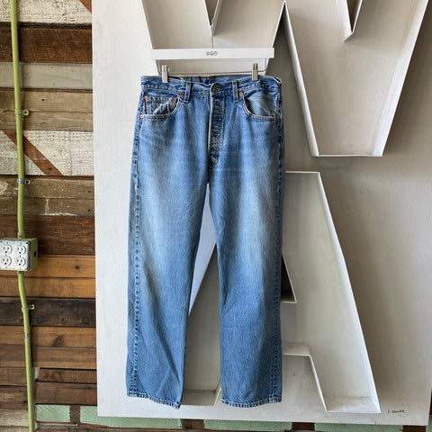 90's Levis 501 - 32” x 29”