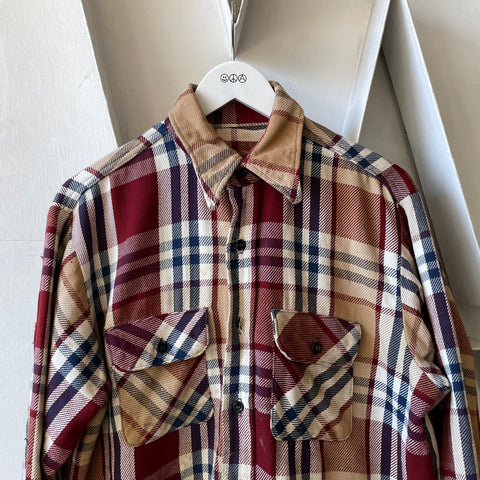70’s Cotton Flannel - Medium