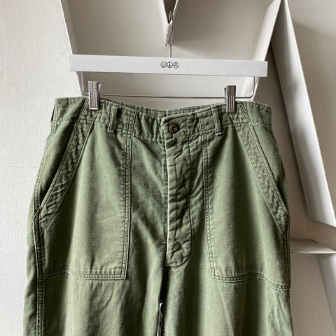 60's OG 107 - 33” x 29”