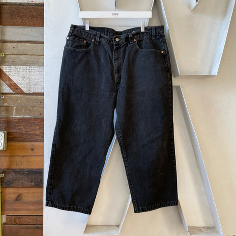 90’s Levi’s 505 - 35” x 22.5”