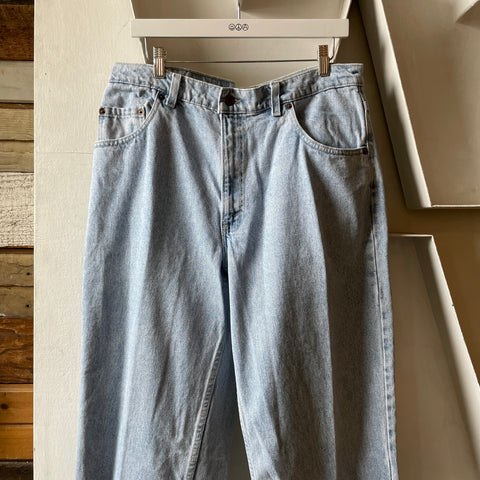 90’s Levi’s Light Wash 560 - 34” x 30”