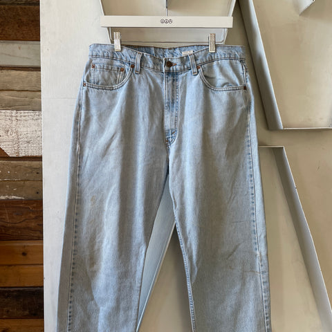90’s Levi’s 505 - 34” x 29”