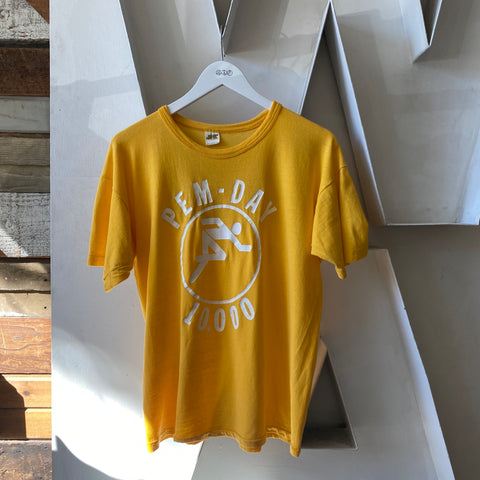 70's Russell 10K Tee - Large