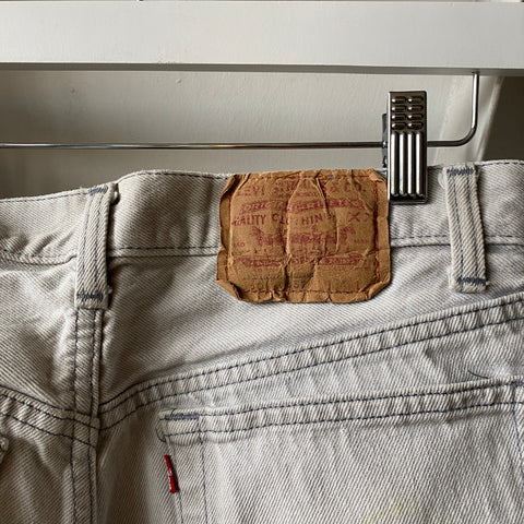 80’s Levi’s 501 - 31” x 32.5”