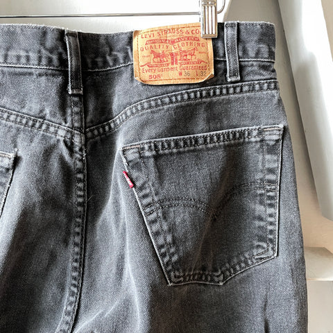 90’s 505 Levi’s - 34” x 31”