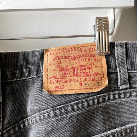 90’s 505 Levi’s - 34” x 31”