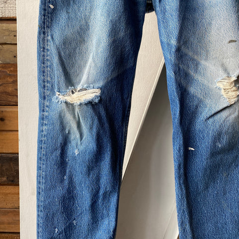 80’s Levi’s 501 - 35” x 27”
