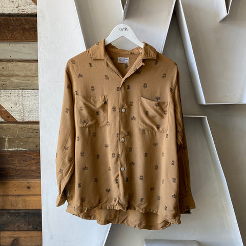 50's Clock Pattern Button Up - Medium
