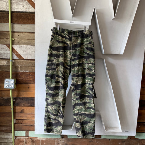 90's Tiger Stripe Cargos - 31” x 31.5”