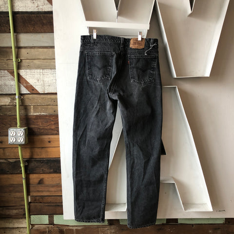 Black Levi’s Orange Tab 505 - 34” x 33”