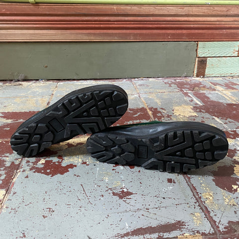 90’s Vans Slip Ons - Women’s 6