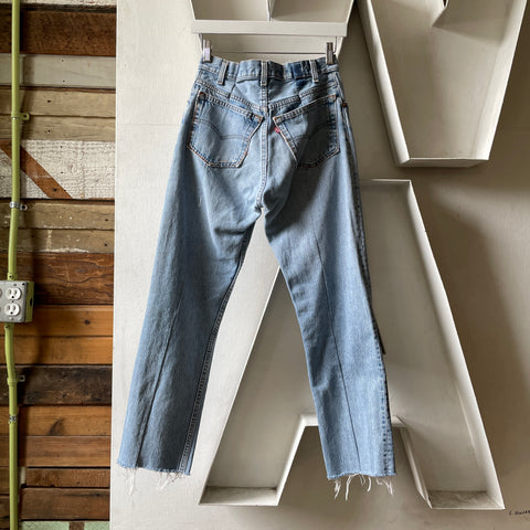 90’s Thrashed Levi’s 501 - 27” x 26”