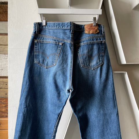 90’s Levi’s 501 - 33” x 28.5”