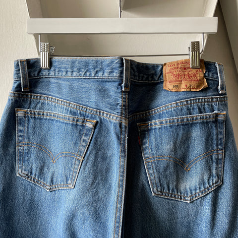 90’s Levi’s 501 - 33” x 28.5”