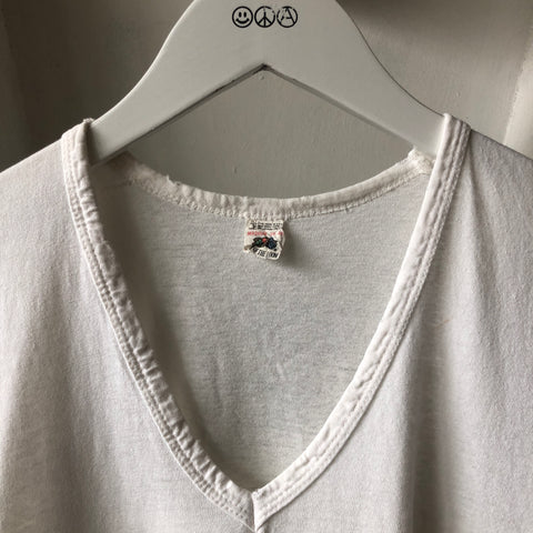80's Fruit of The loom V-Neck - Medium (Slim)