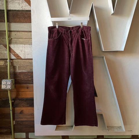 70’s Levi’s Big E Cords - 33" x 26"