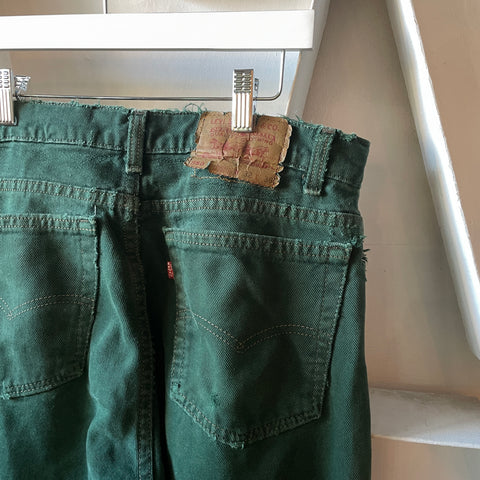 80’s Green Levi’s 550 - 30" x 35"