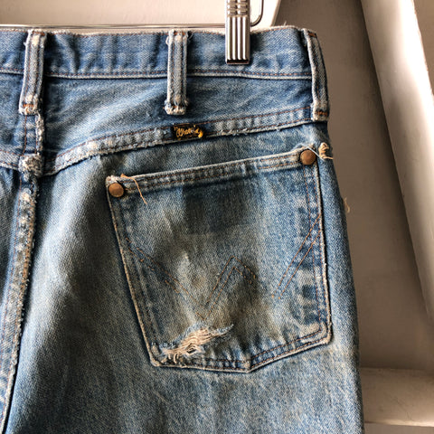 Wrangler Toasters - 30” x 33.5”