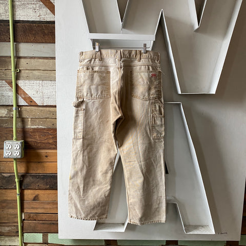 80’s Roundhouse Double Knees - 34” x 26.5”