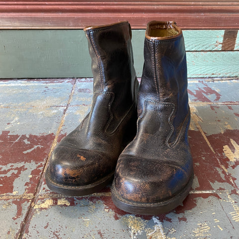 Boots - US Men’s 9.5