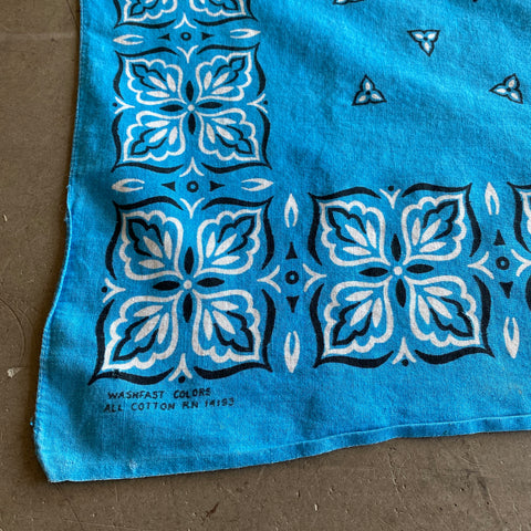 60's Bandana - OS