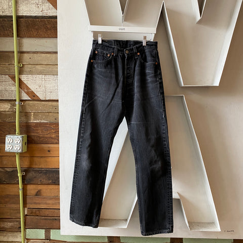 90's Levi’s 501 - 27” x 30”