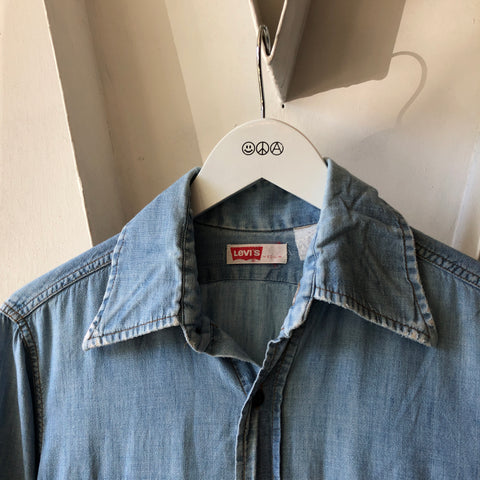 70's Levi’s Chambray - Medium