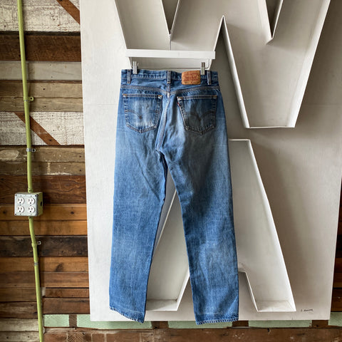 90's Levis 501 - 32” x 32”