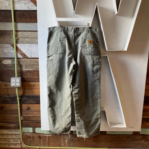 90’s Carhartt Pants - 40” x 31”