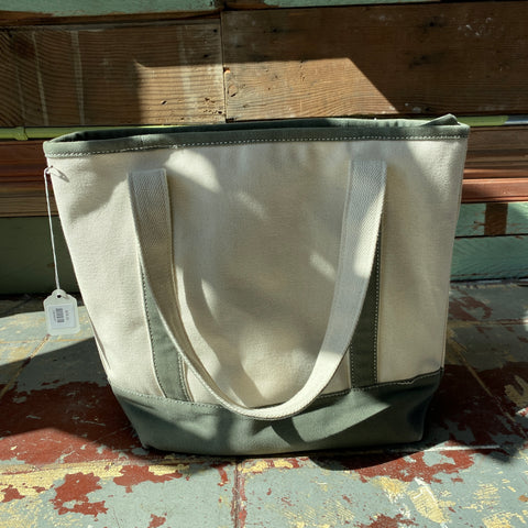 Lands End Tote - Medium