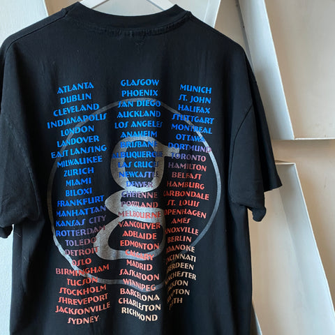 90's Garth Brooks - XL