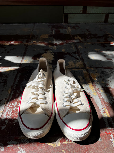 90’s Converse Lows - M's 8.5 W's 10