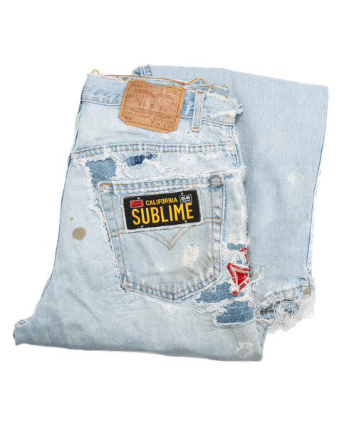 90's Levi's Patched Denim - 35" x 32"