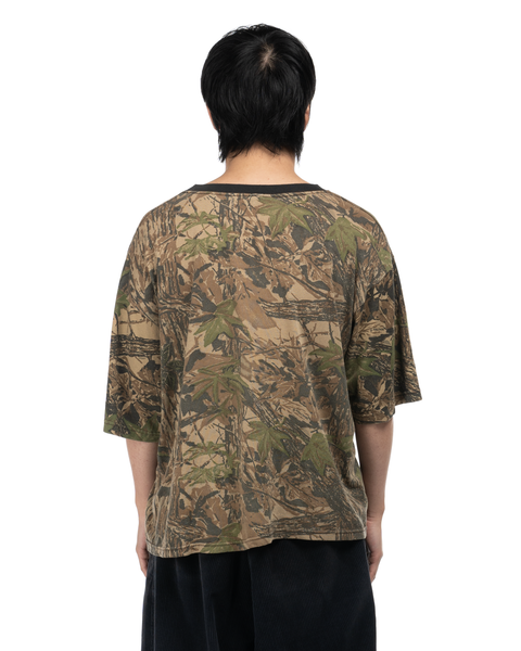 1990s Boxy Realtree Camo Tee