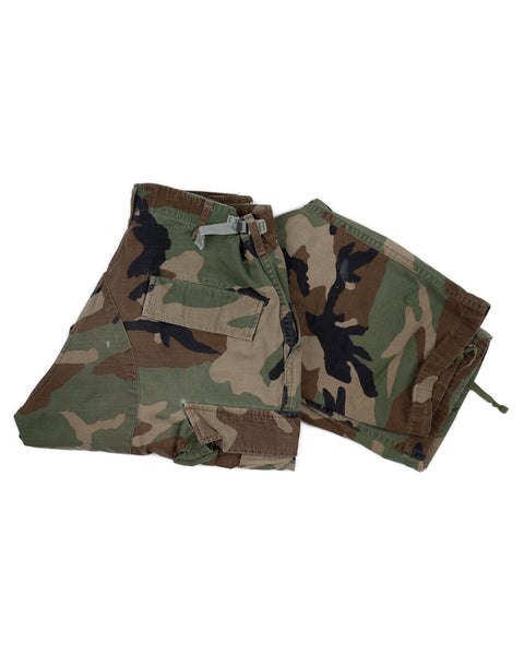 80's Woodland Camo Cargos - 33" x 28"