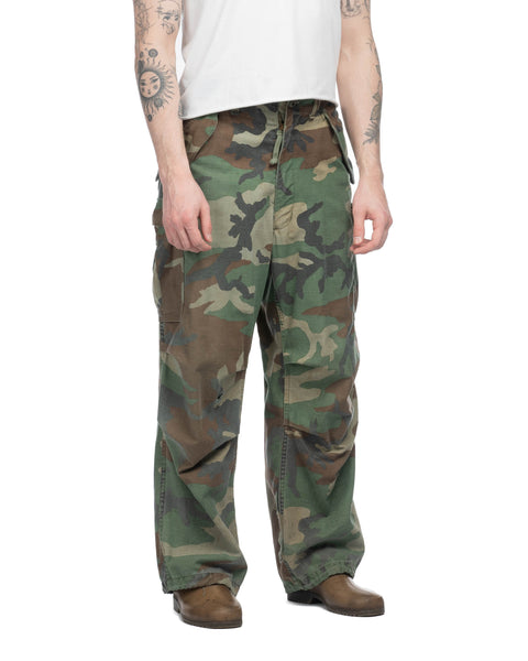 80's Woodland Camo Cargos - 30 - 25" x 28"