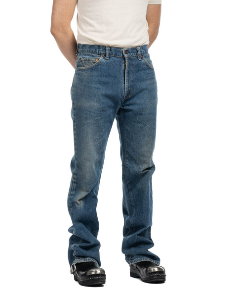 90's Levi's Bootcut Denim - 32" x 33"