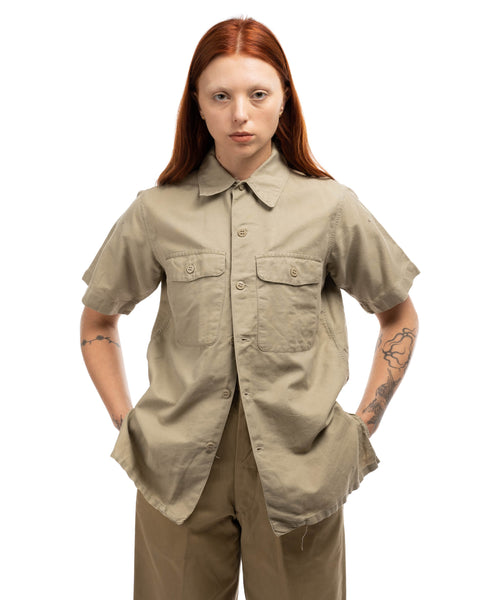 60's Khaki Short-Sleeve Button-Up - Medium