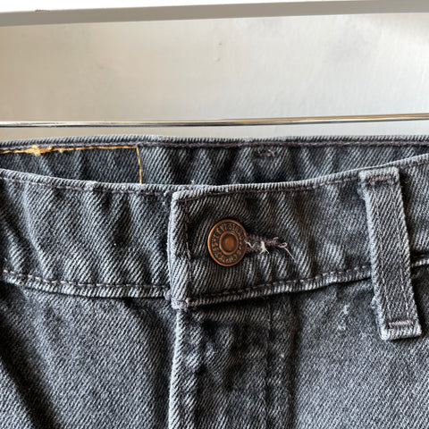90’s Black Levi’s 505 Denim - 33” x 29”