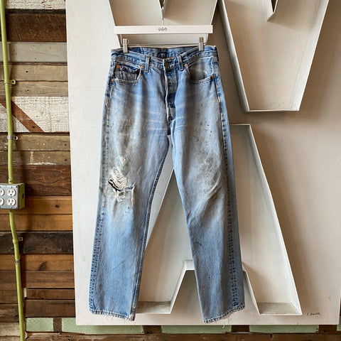 90's Levi’s 501 - 32” x 31”