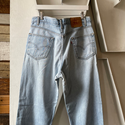 90’s Levi’s 550 - 36” x 31”