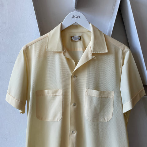 60’s Van Heusen Vantric Loop Collar - Medium