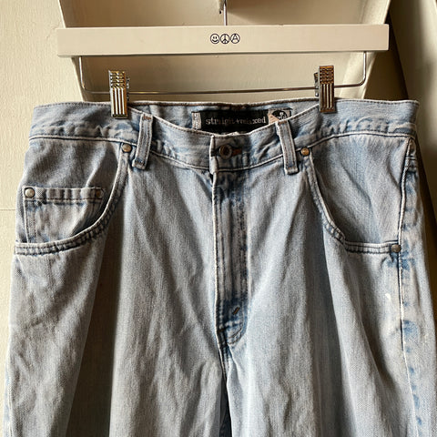 90’s Levi’s SilverTab Straight + Relaxed - 32" x 33"