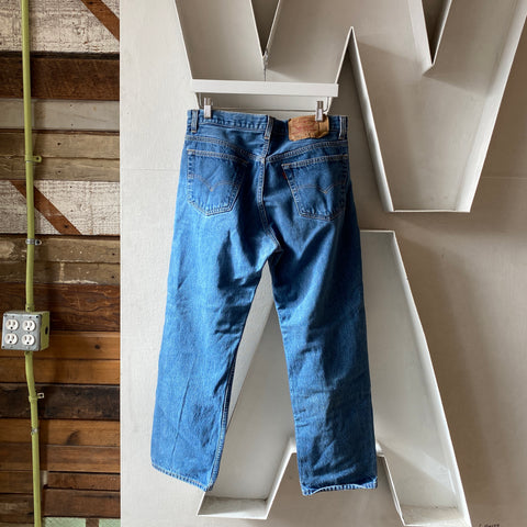 90's Levi’s 501 - 32” x 27”
