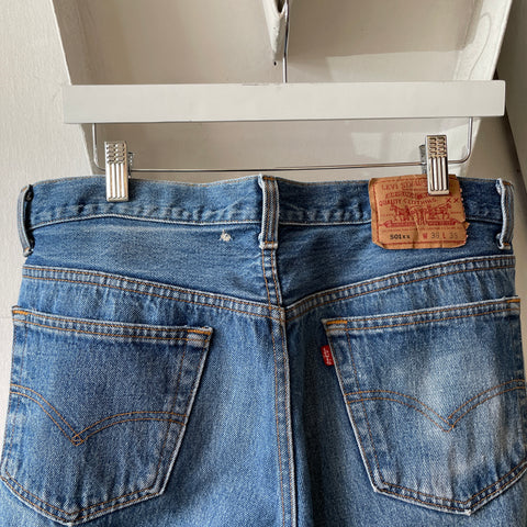 90’s Levi’s 501 - 34” x 28.5”
