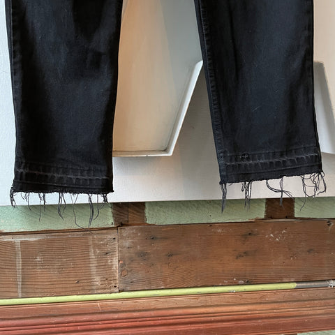 90’s Levi’s Jeans - 32” x 31”